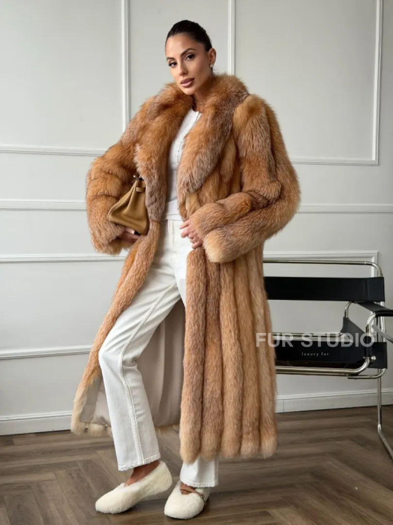Длинная шуба из меха лисы Vintage gold с шалевым воротником