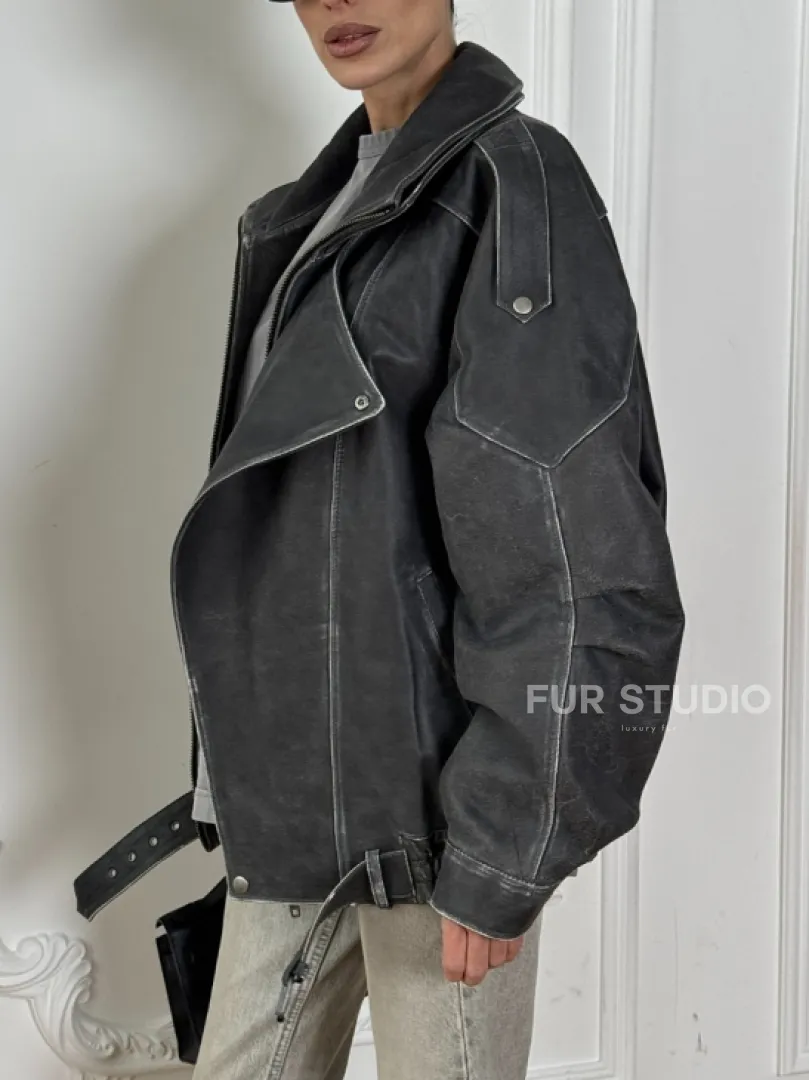 Кожаный женский бомбер Vintage grey с двойным воротником и затертыми швами - фото 3