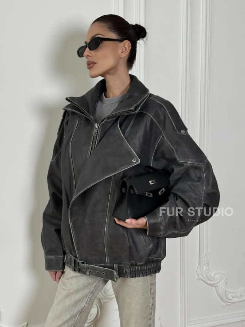 Кожаный женский бомбер Vintage grey с двойным воротником и затертыми швами