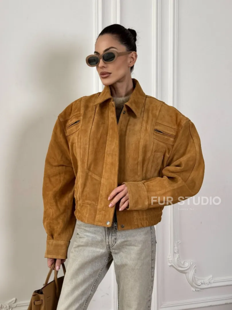 Женская замшевая куртка бомбер Camel  - «High street style»
