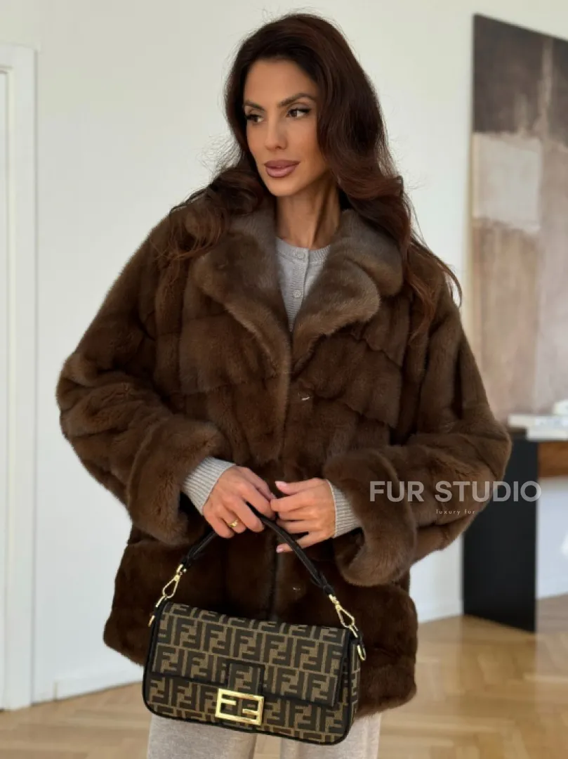 Шуба-кокон из норки с английским воротником и манжетом - фото 9