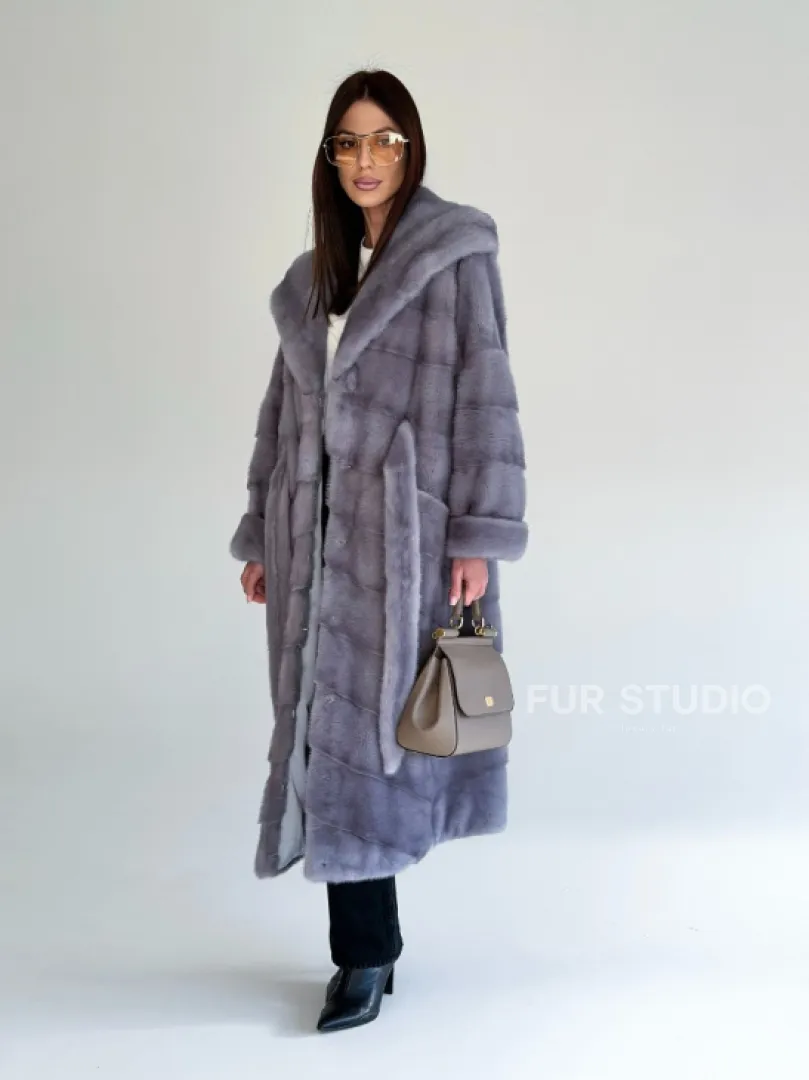 Удлиненная норковая шуба - кимоно с капюшоном