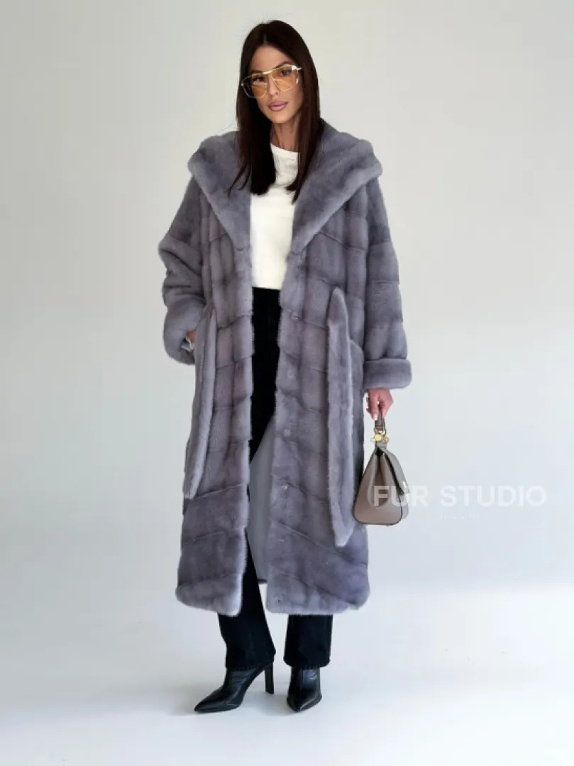 Удлиненная норковая шуба - кимоно с капюшоном