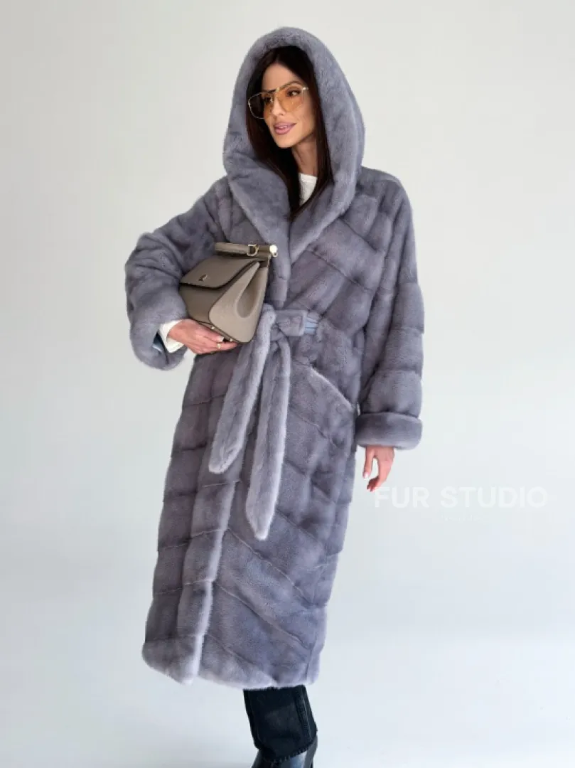 Удлиненная норковая шуба - кимоно с капюшоном