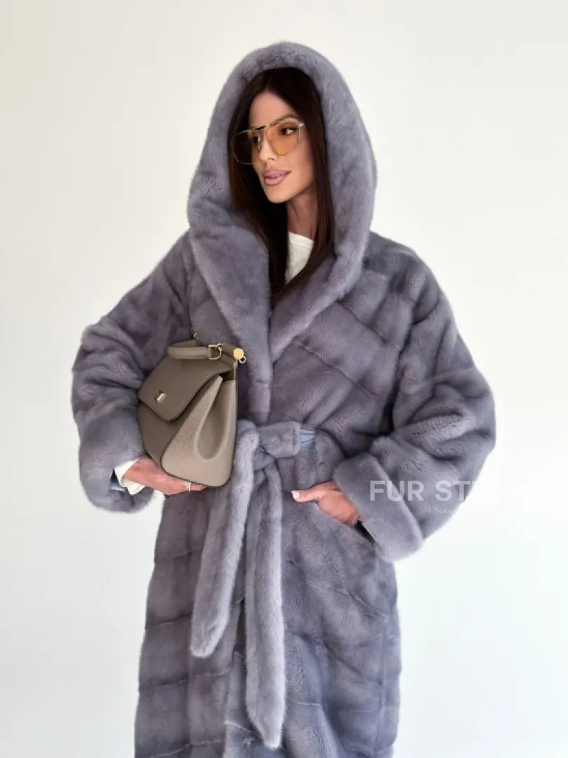 Удлиненная норковая шуба - кимоно с капюшоном