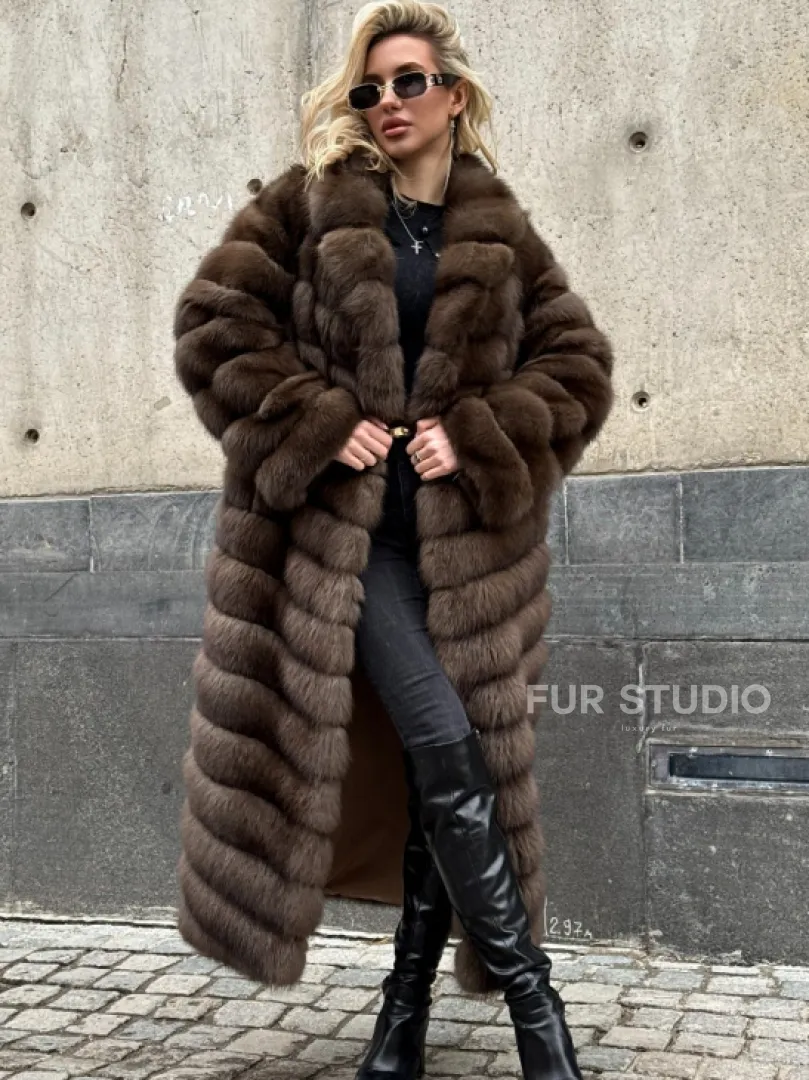 Длинная шуба из меха куницы Exclusive fur