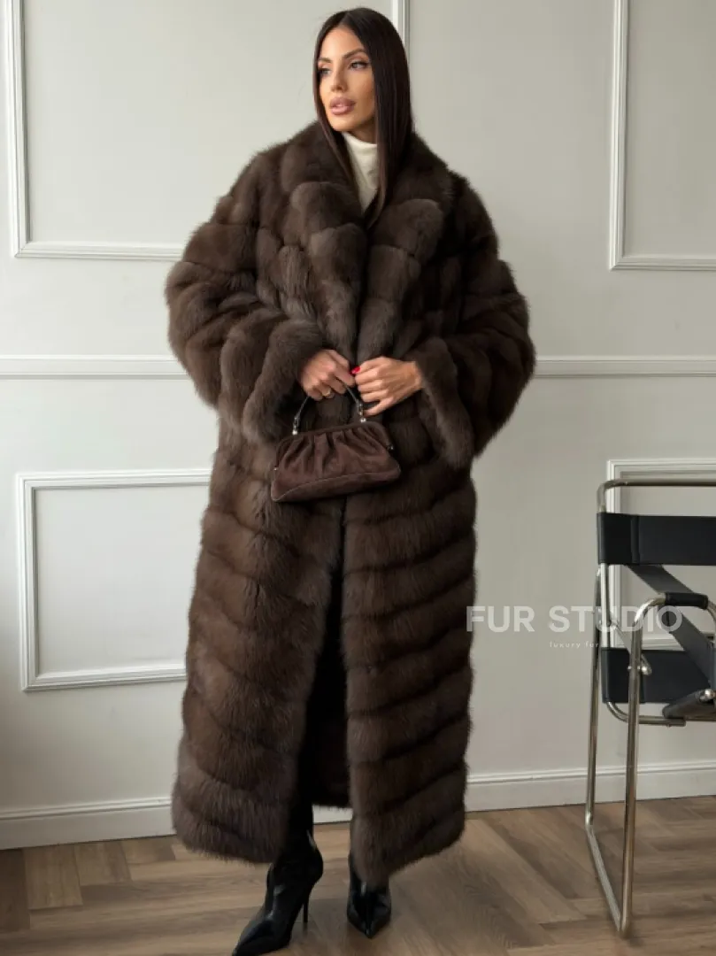 Длинная шуба из меха куницы Exclusive fur
