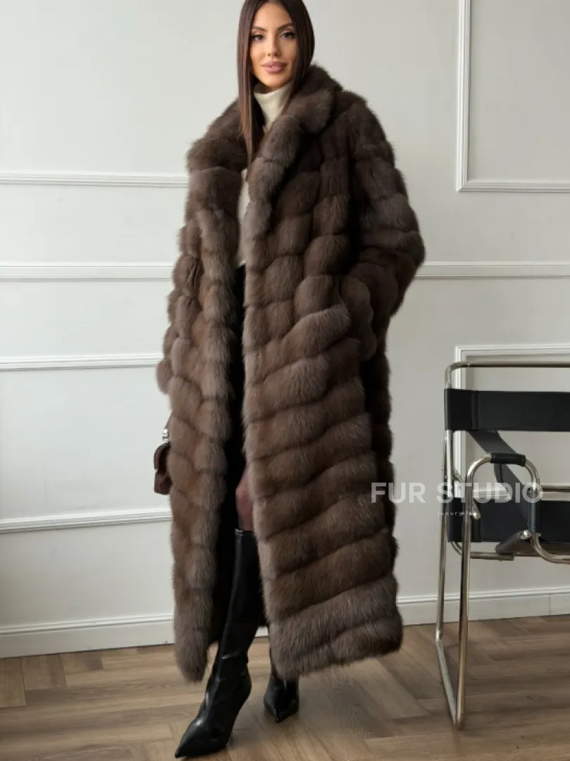 Длинная шуба из меха куницы Exclusive fur