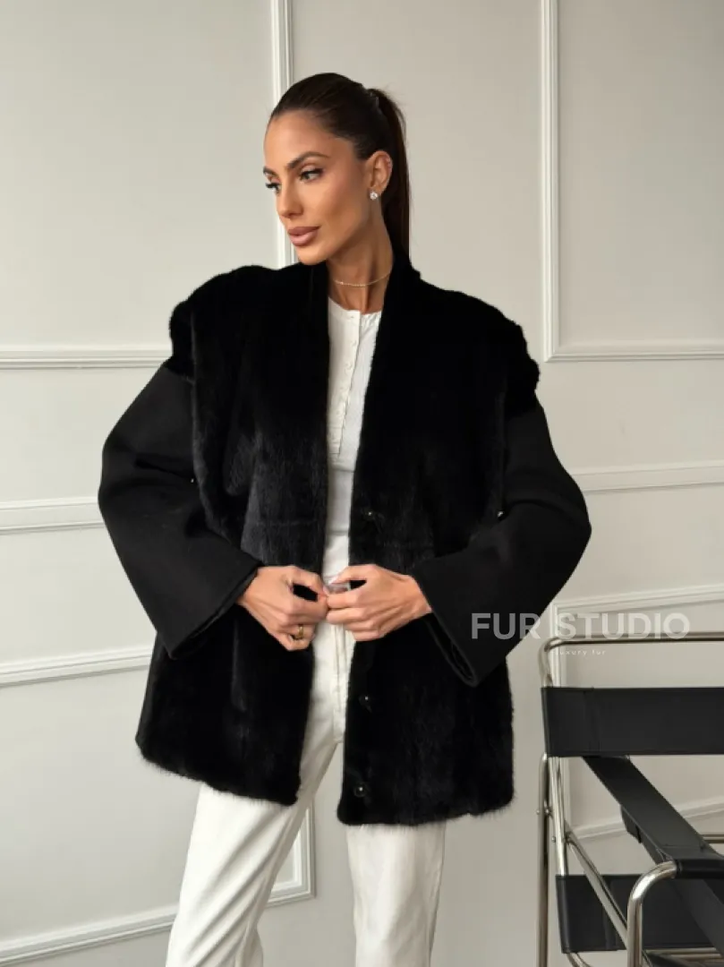 Полупальто демисезонное шерстяное с отделкой из меха норки - фото 8