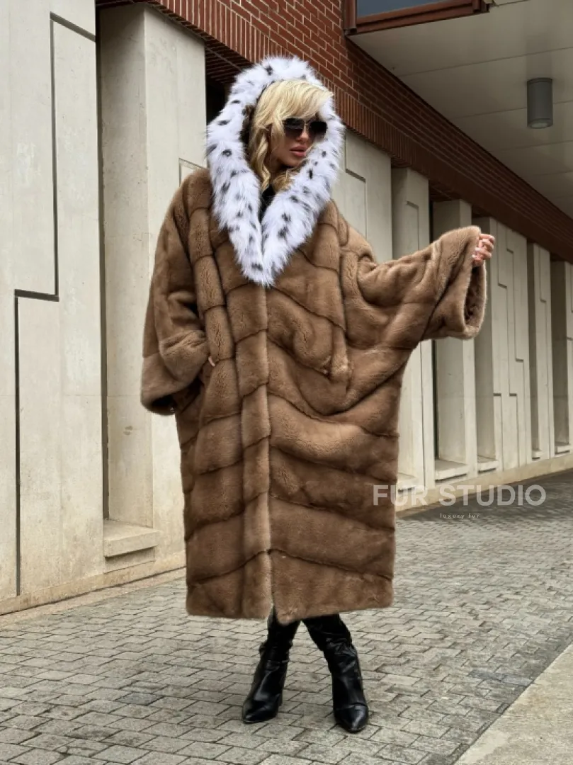 Норковая шуба больших размеров в стиле Бохо с капюшоном под рысь - фото 9