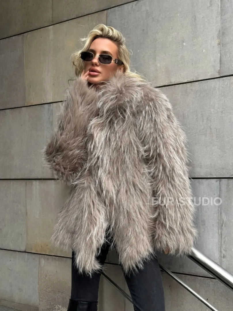 Полушубок из енота с английским воротником - фото 7