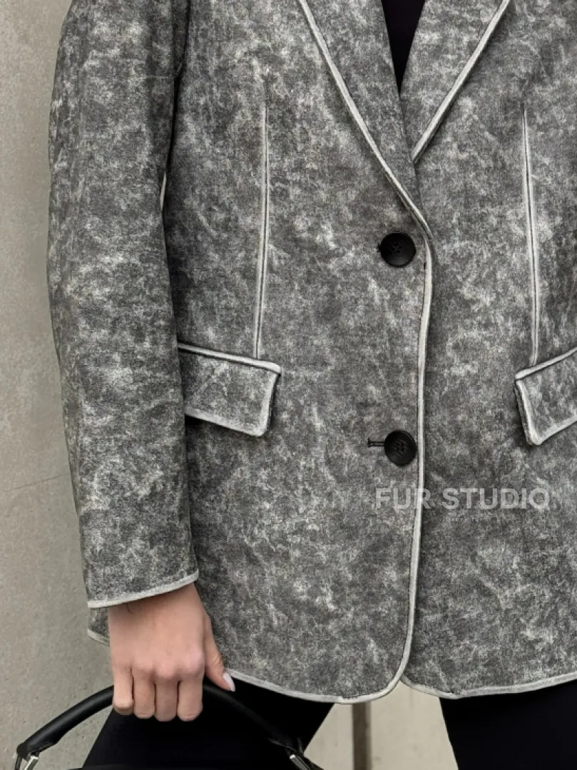 Женский кожаный пиджак Retro style весна 2026 - Vintage Marble - фото 2