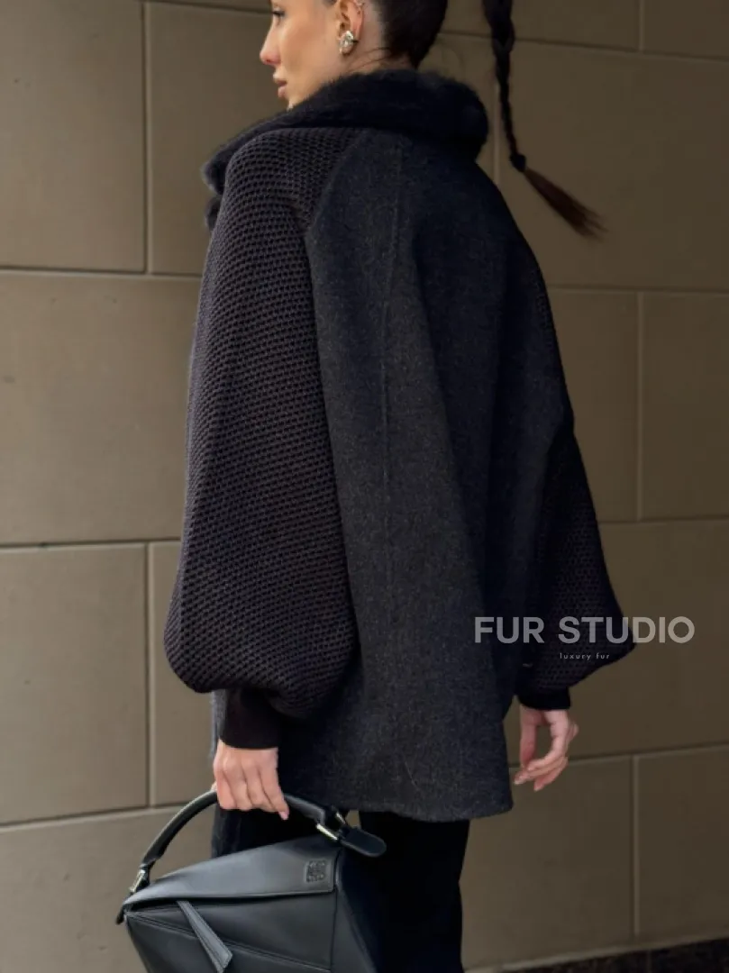 Шерстяная женская куртка с отделкой из меха норки - фото 1