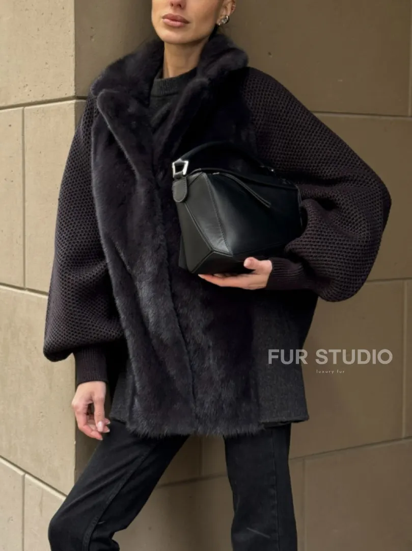 Шерстяная женская куртка с отделкой из меха норки - фото 4