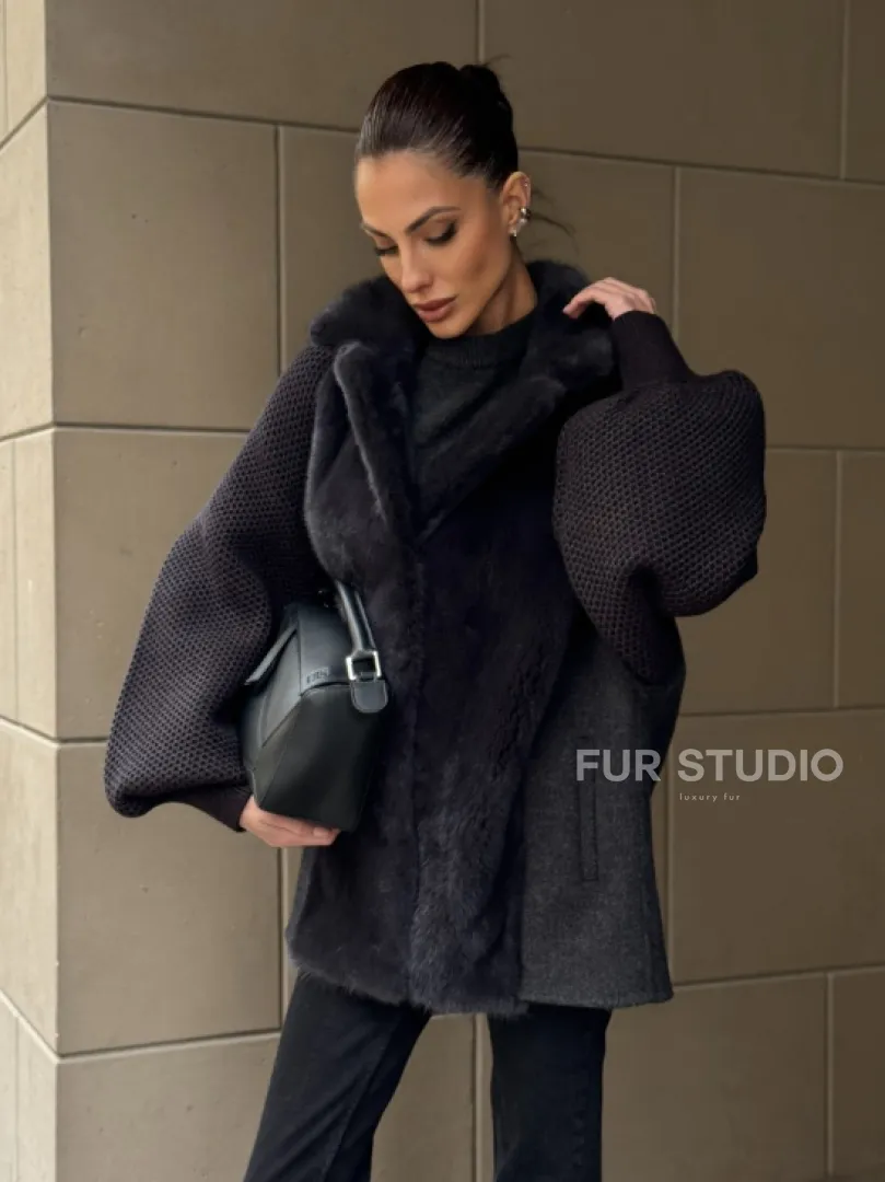 Шерстяная женская куртка с отделкой из меха норки - фото 9