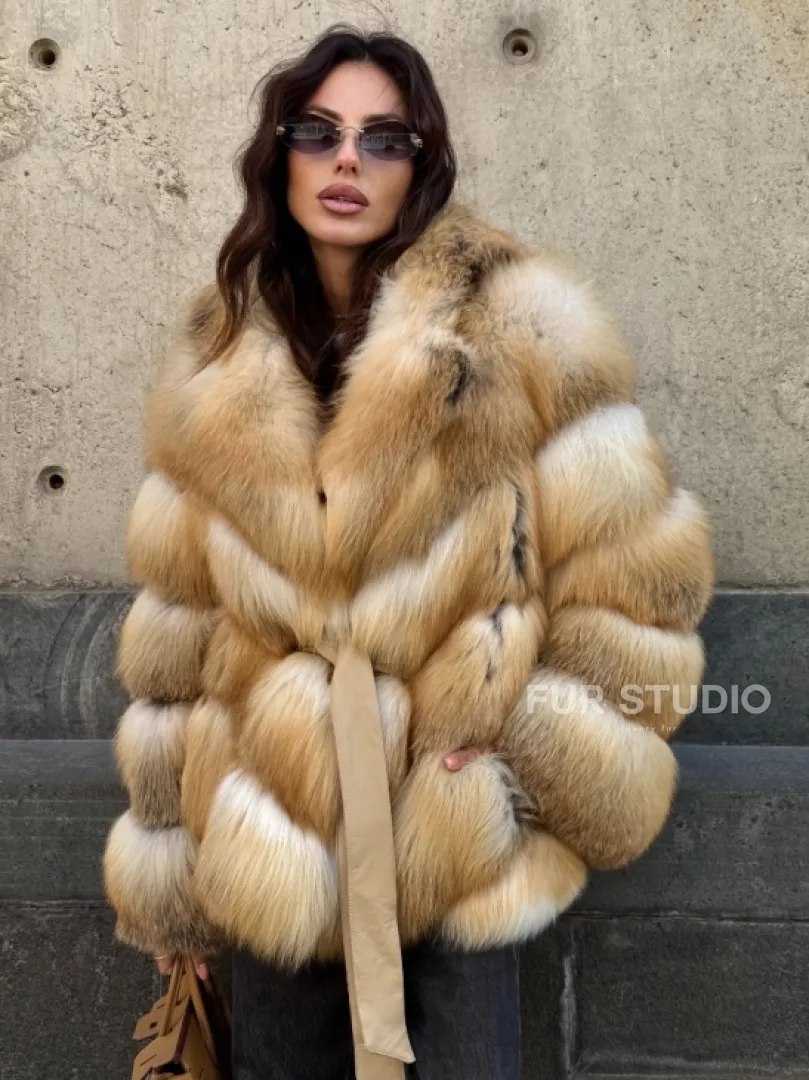 Шуба из меха лисы Golden Sunrise Premium с английским воротником - фото 9
