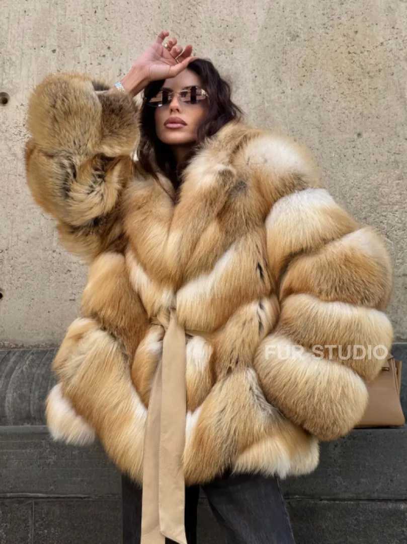 Шуба из меха лисы Golden Sunrise Premium с английским воротником - фото 13