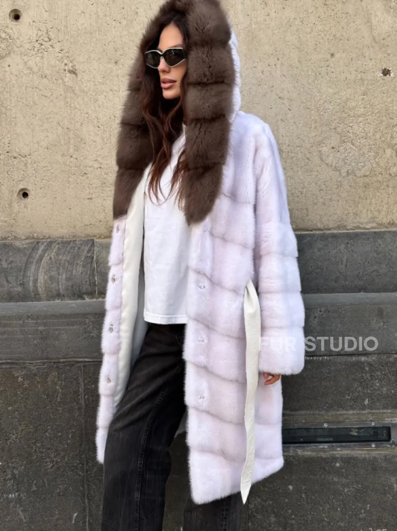 Шуба норковая  - капюшон куница - фото 5