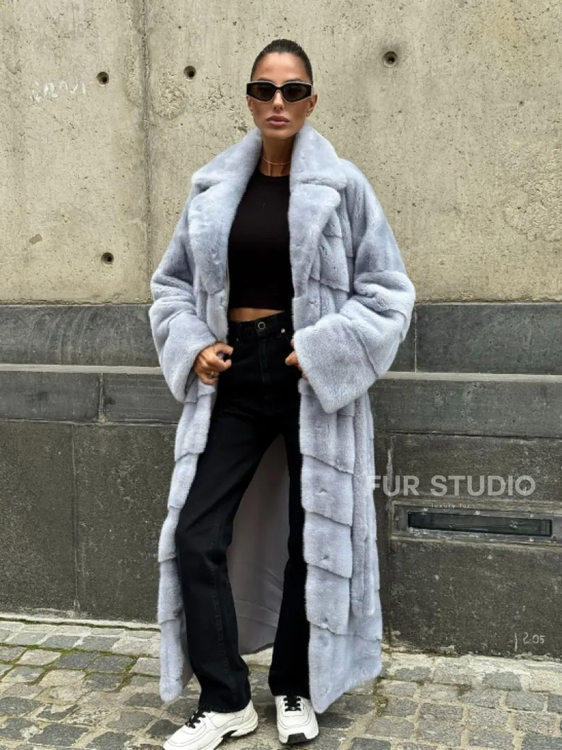 Длинная шуба из голубой скандинавской норки