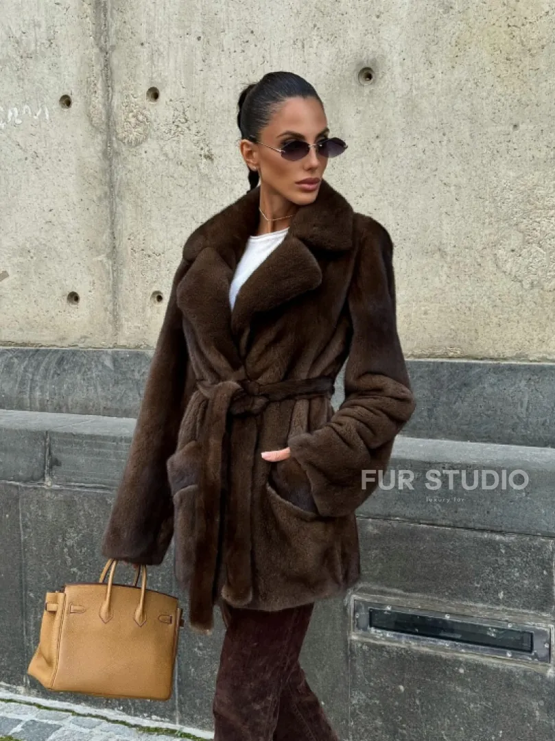 Шуба из скандинавской норки VELVET - цвет соболь