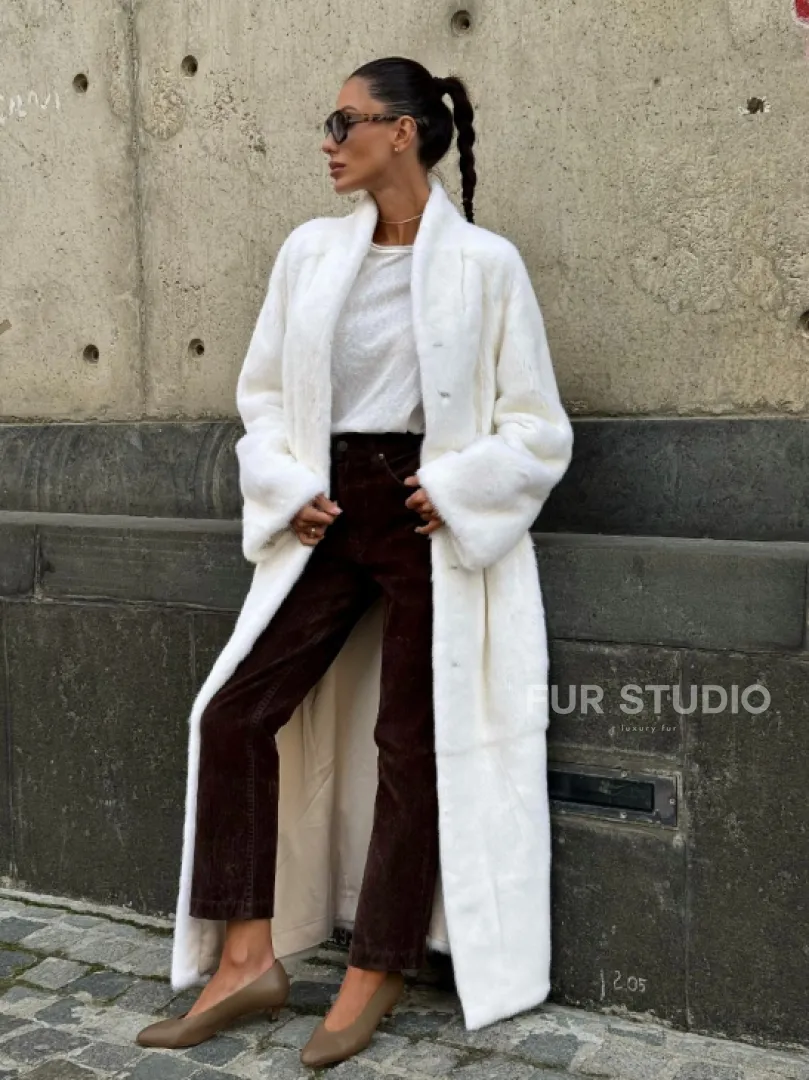Классический стиль, белая норковая шуба - мех SAGA - фото 15