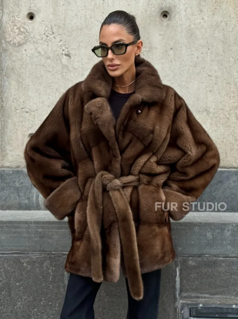 Шуба летучка из премиум меха норки - цвет соболь - фото 5