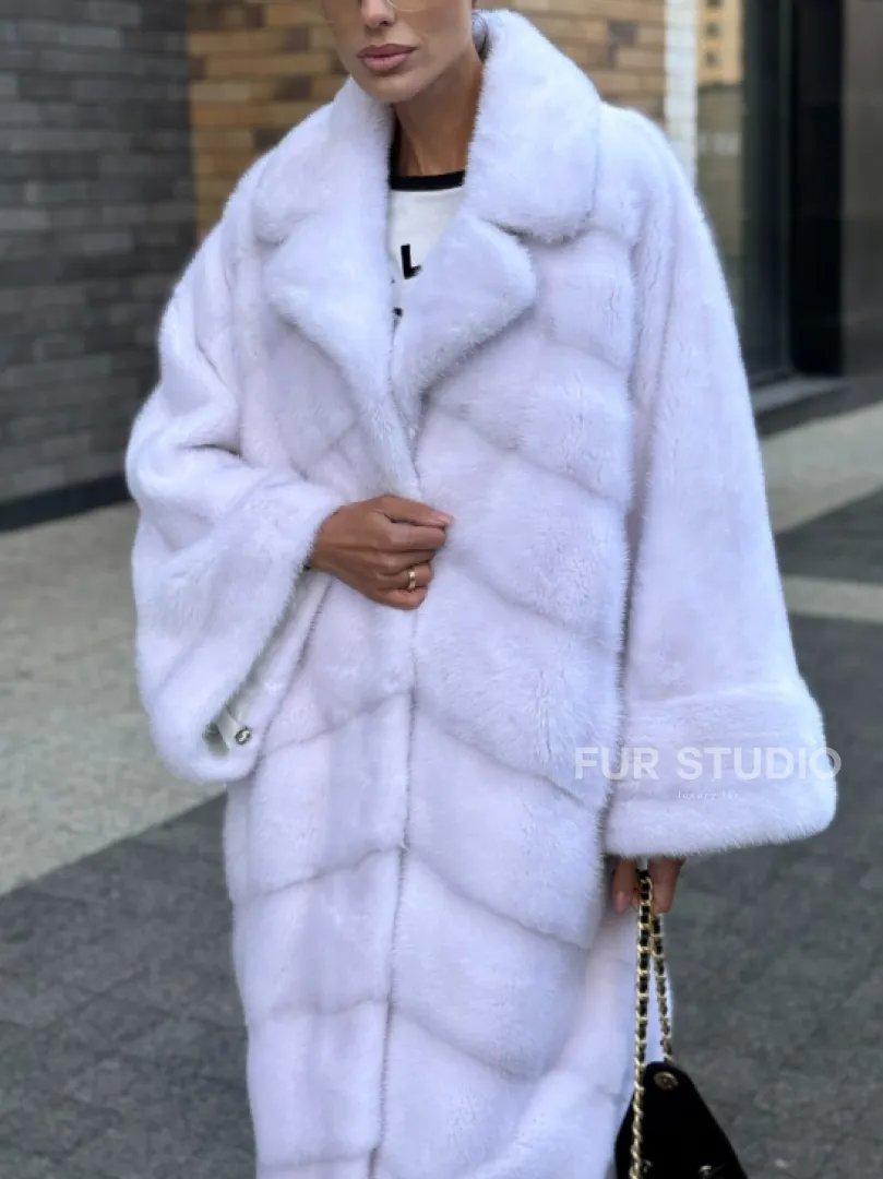 Светлая норковая шуба 