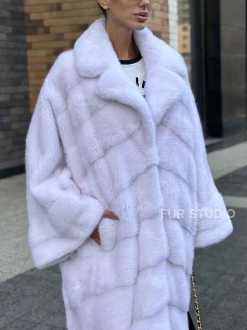 Светлая норковая шуба 