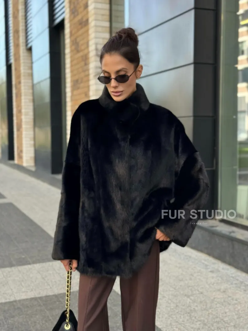 Элегантная черная шубка из меха норки - стойка воротник - фото 13