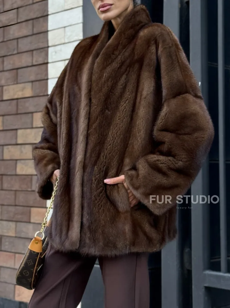 Модная шуба из норки 2025