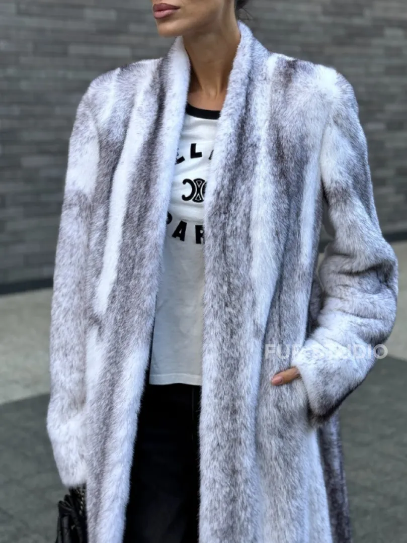 Длинная шуба из натурального импортного меха норки крестовки