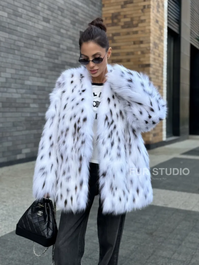 Шуба из меха белой аукционной лисы под рысь, ручная работа - фото 12