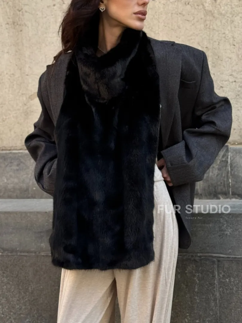 Черная норковая манишка
