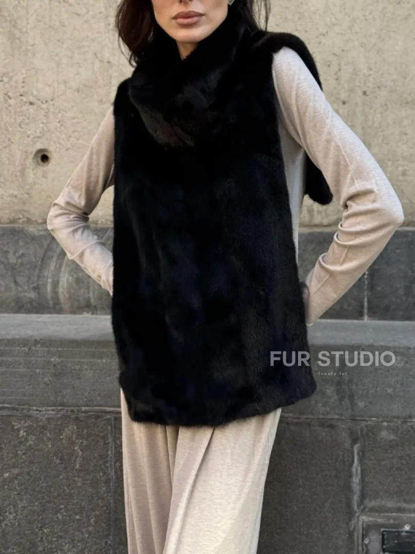 Черная норковая манишка