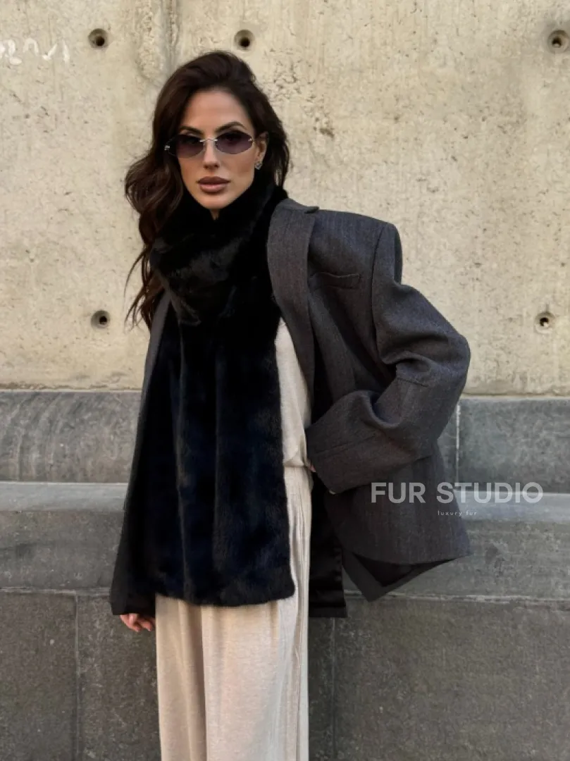 Черная норковая манишка - фото 13