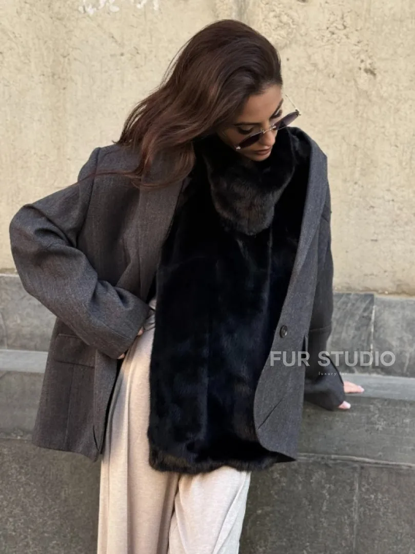 Черная норковая манишка