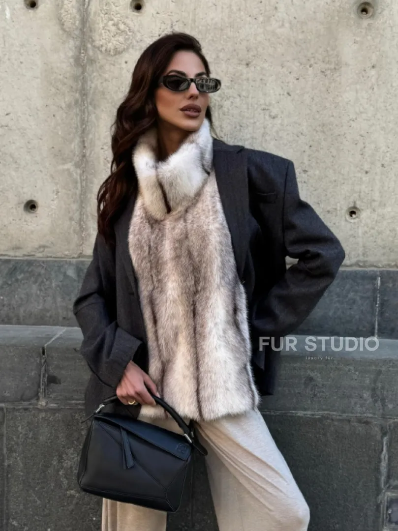 Женская манишка из норки крестовки