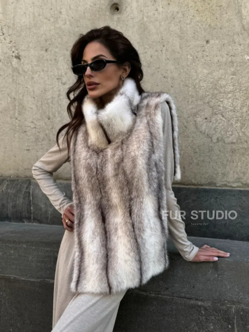 Женская манишка из норки крестовки