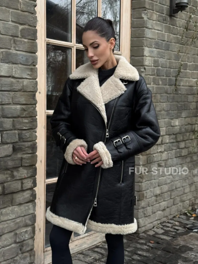 Удлиненная дубленка на белой овчине - фото 9