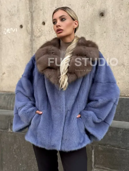 Короткая шуба норковая с воротником из куницы - фото 2