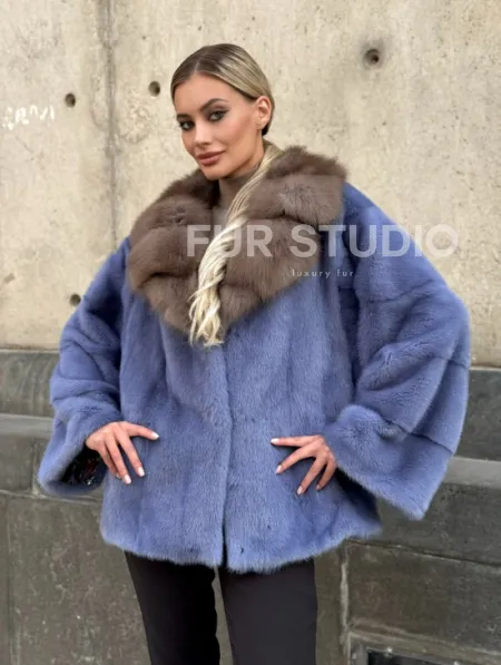 Короткая шуба норковая с воротником из куницы - фото 5