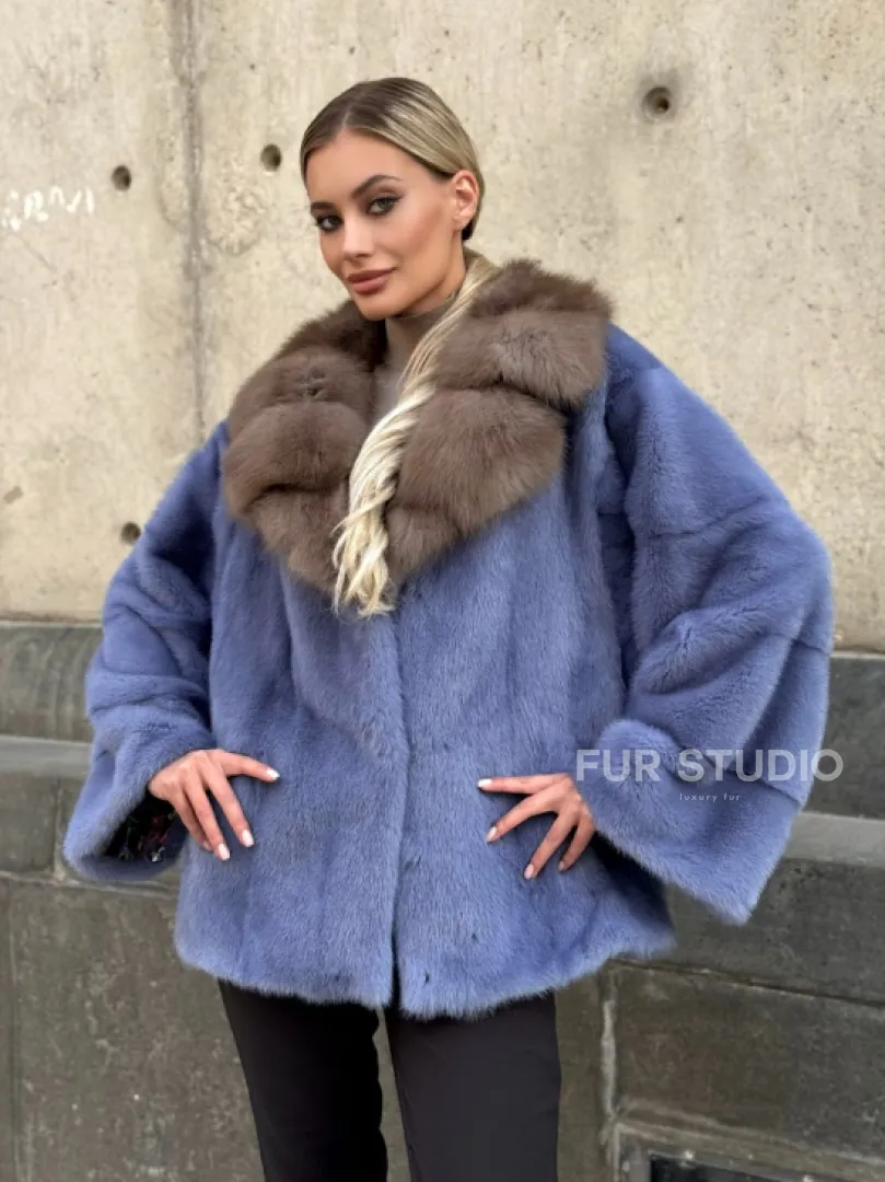 Короткая шуба норковая с воротником из куницы - фото 5