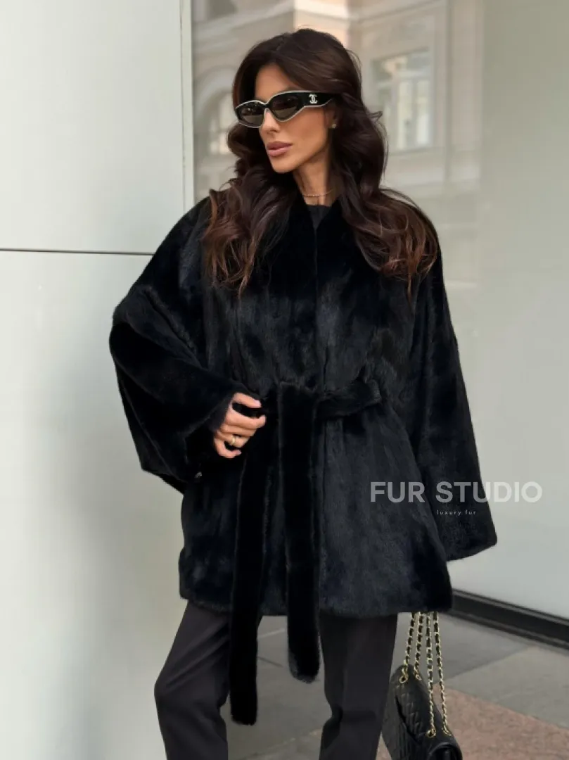 Черная шуба из аукционного меха норки SAGA FURS - фото 7