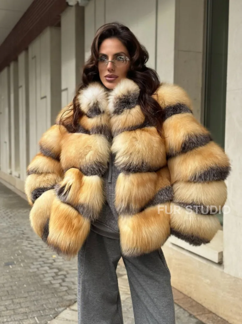 Полушубок из меха лисы Golden-grey fox стойка воротник