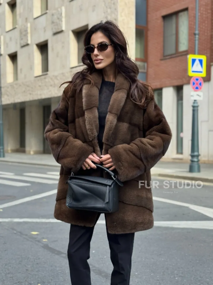 Шуба норковая коричневая
