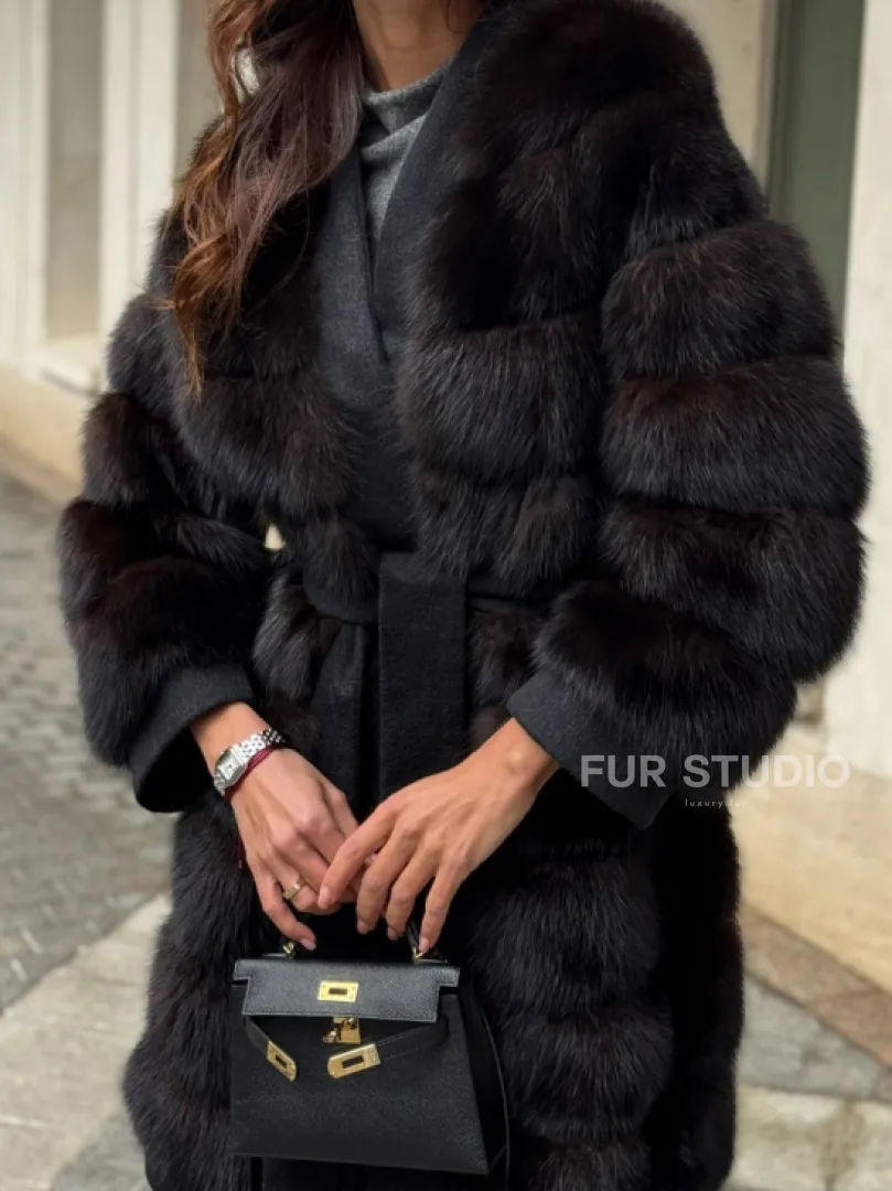 Пальто из куницы с отделкой кашемира