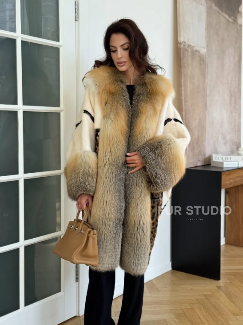 Комбинированная норковая шуба с мехом лисы - белый - фото 6