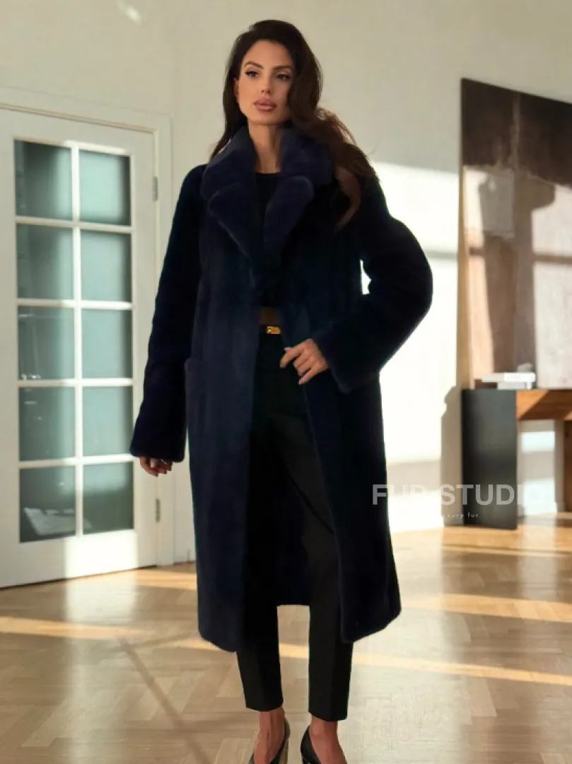 Норковая шуба темно-синего цвета