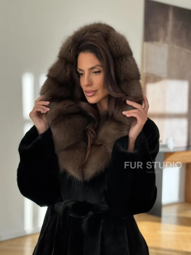 Шуба из меха норки BLACKGLAMA - фото 10