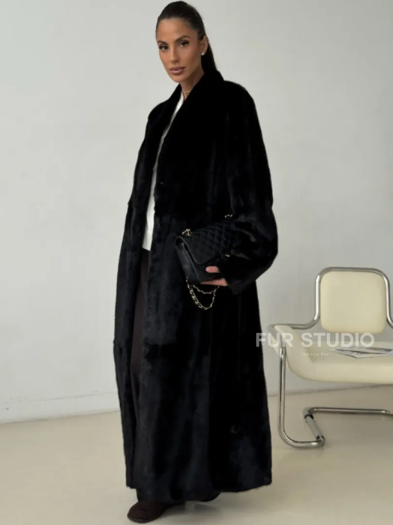 Длинная черная норковая шуба - фото 0